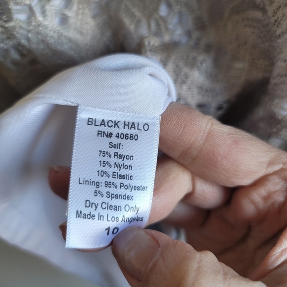 Black Halo, Jackie‎ O Chantilly Lace Sheath Mini Dress, Light Taupe, Size 10 - Picture 2 of 10